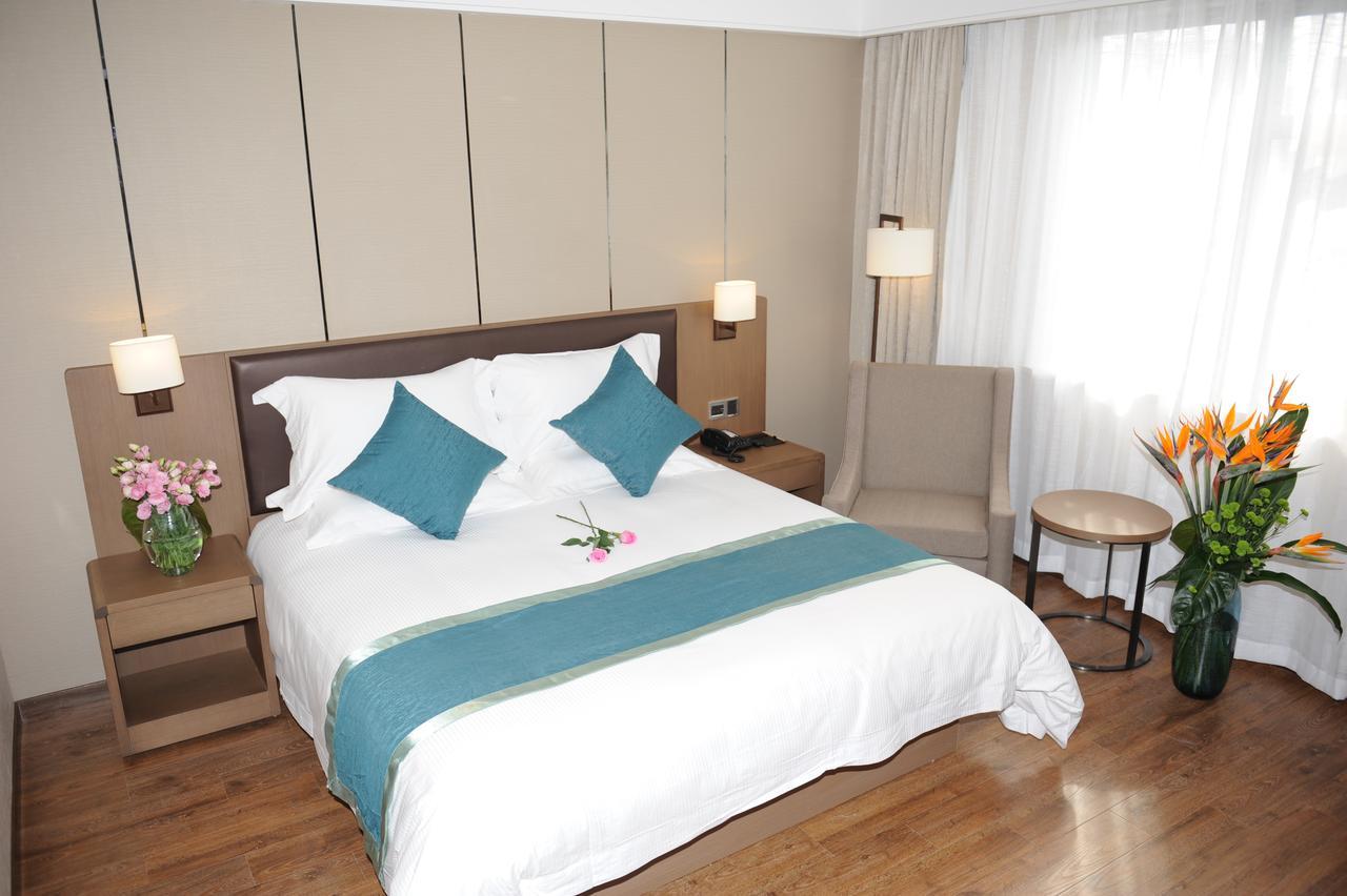 Atour X Hotel Shanghai Hongqiao Airport Konggang Road Exterior foto